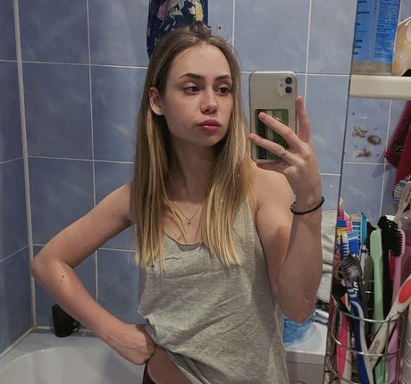 Alenashuvaeva
