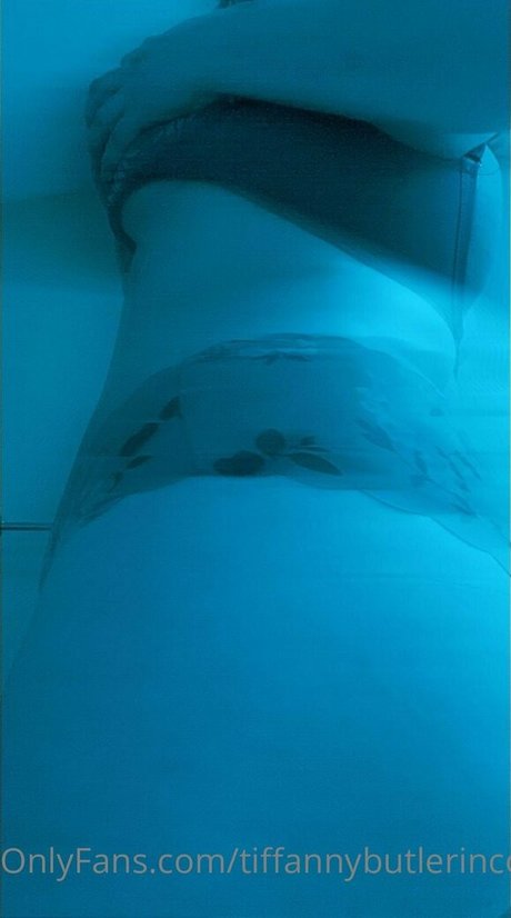 Foto desnuda filtrada de OnlyFans de Tiffannybutlerincognito