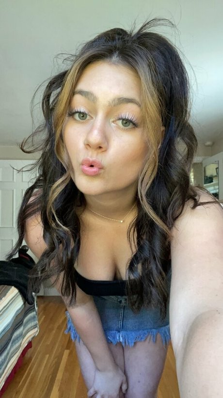 Foto desnuda filtrada de OnlyFans de Haleighsummers18