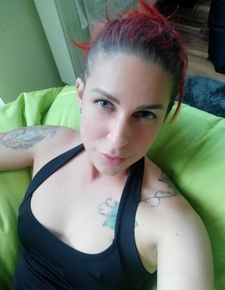 Larraphoenix