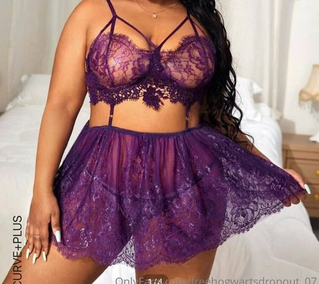 Foto desnuda filtrada de OnlyFans de Freehogwartsdropout07
