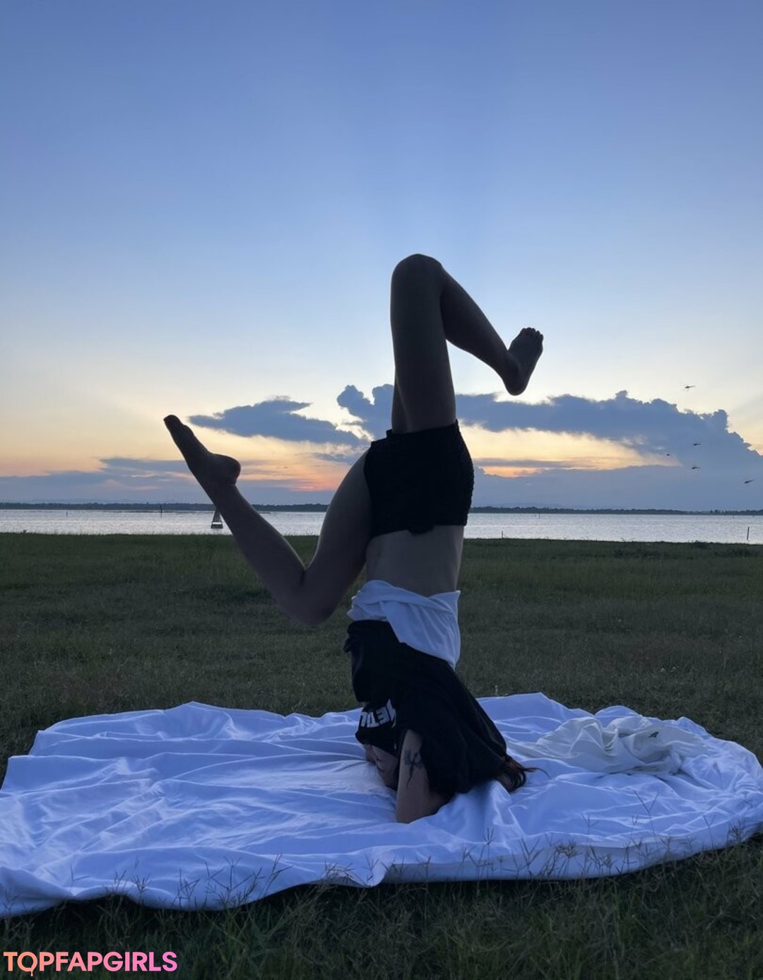 Foto desnuda filtrada de OnlyFans de Goddessgwens #23 Foto desnuda filtrada de OnlyFans de Goddessgwens #23