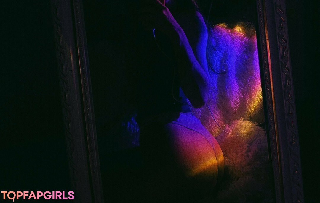 Foto desnuda filtrada de OnlyFans de Goddessgwens #42 Foto desnuda filtrada de OnlyFans de Goddessgwens #42