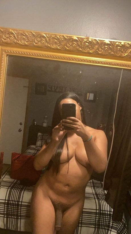 Foto desnuda filtrada de OnlyFans de Melodymonae