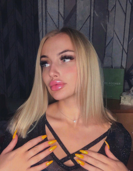 Bellacherry69