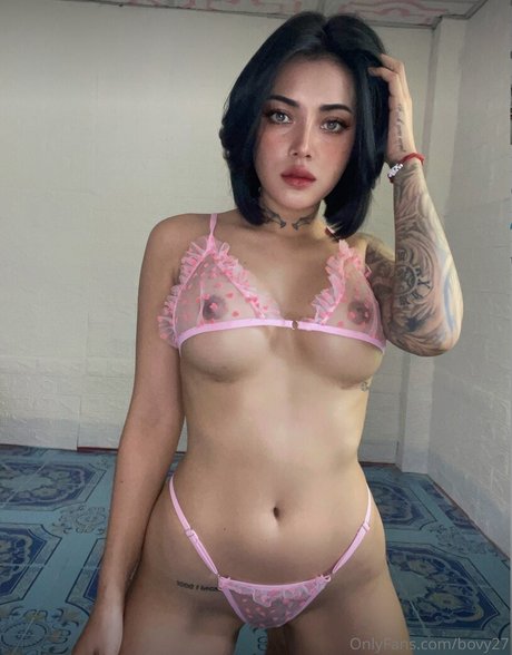 Foto desnuda filtrada de OnlyFans de Bovy27
