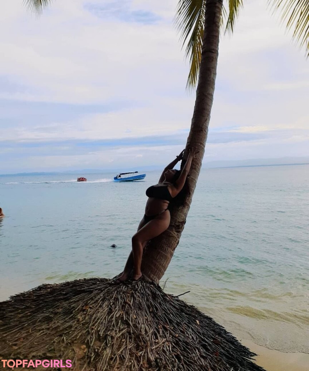 Foto desnuda filtrada de OnlyFans de Karlamelito #189 Foto desnuda filtrada de OnlyFans de Karlamelito #189