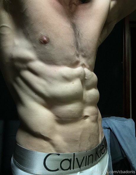 Foto desnuda filtrada de OnlyFans de Cbadonis