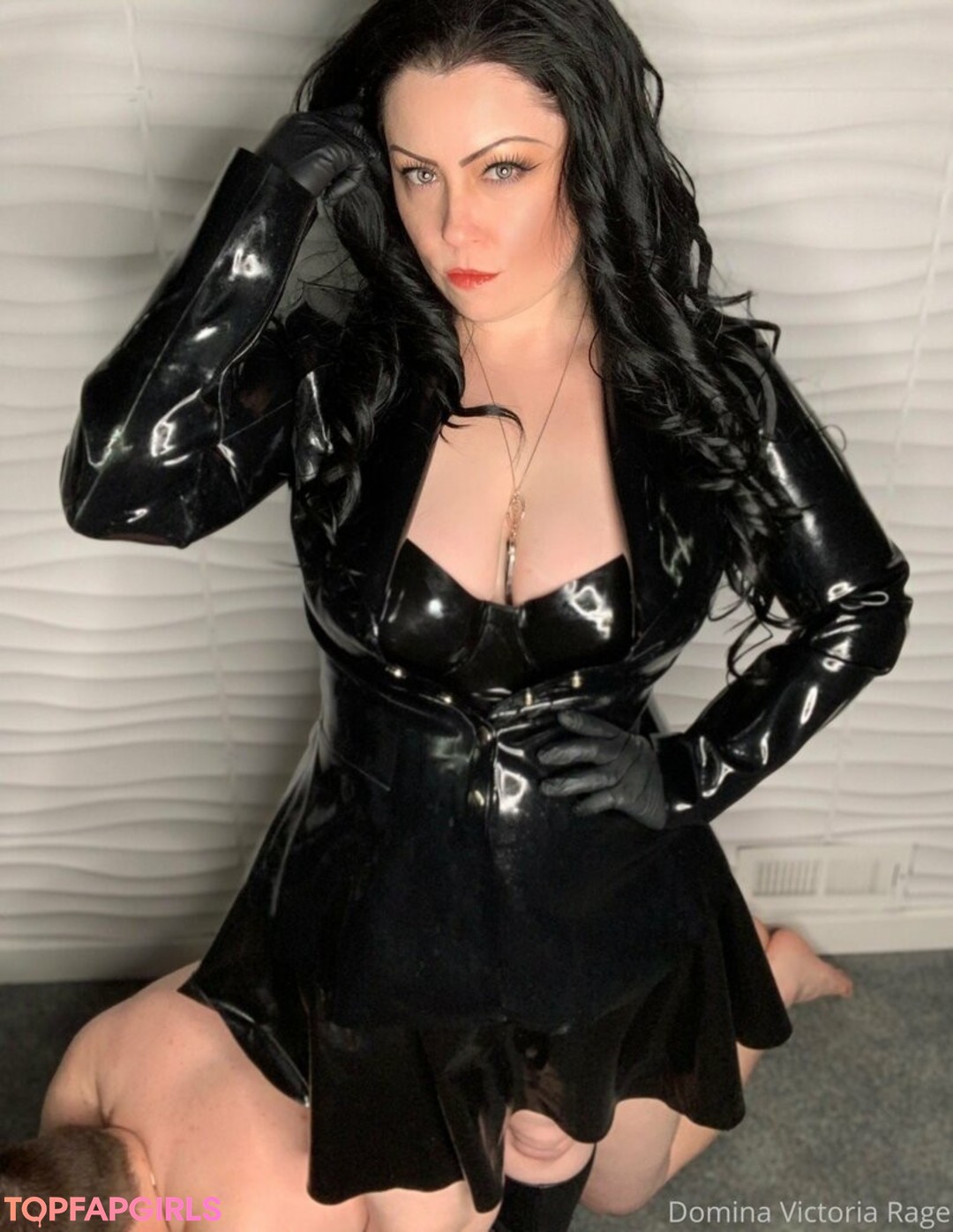 Foto desnuda filtrada de OnlyFans de Victoriarage #55 Foto desnuda filtrada de OnlyFans de Victoriarage #55