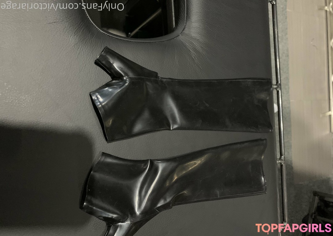 Foto desnuda filtrada de OnlyFans de Victoriarage #86 Foto desnuda filtrada de OnlyFans de Victoriarage #86