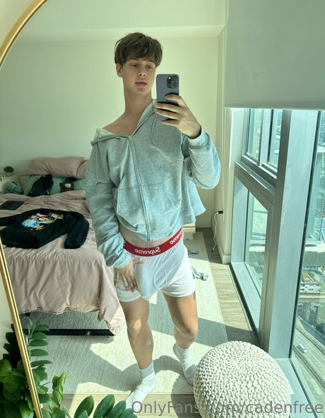 Foto desnuda filtrada de OnlyFans de Cadenfree
