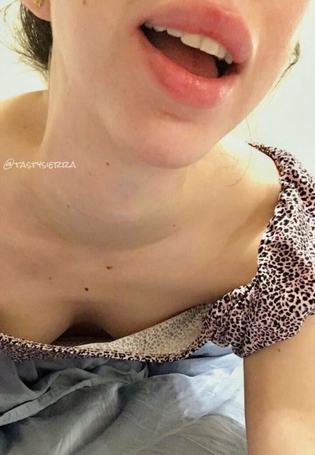Foto desnuda filtrada de OnlyFans de Teasingsierra