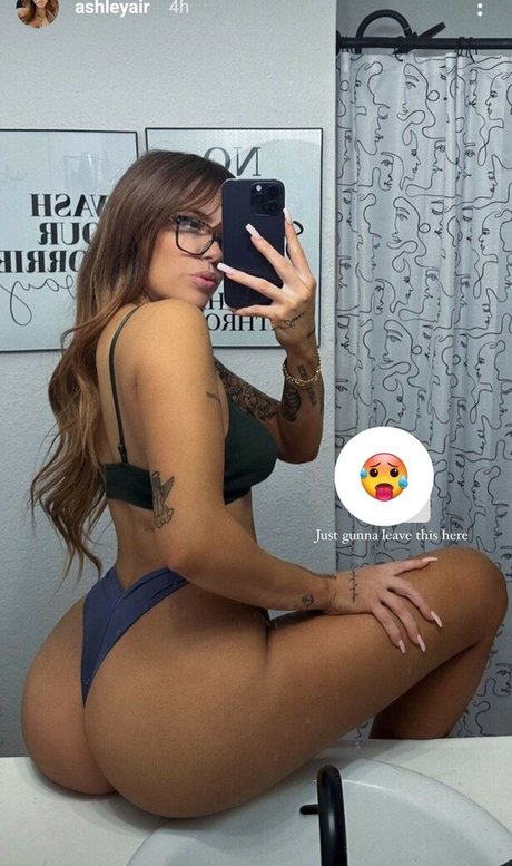 Foto desnuda filtrada de OnlyFans de Ashleydougan
