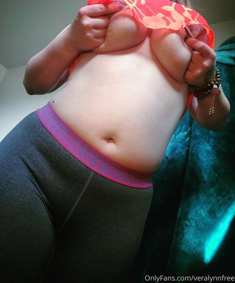 Foto desnuda filtrada de OnlyFans de Veralynnfree