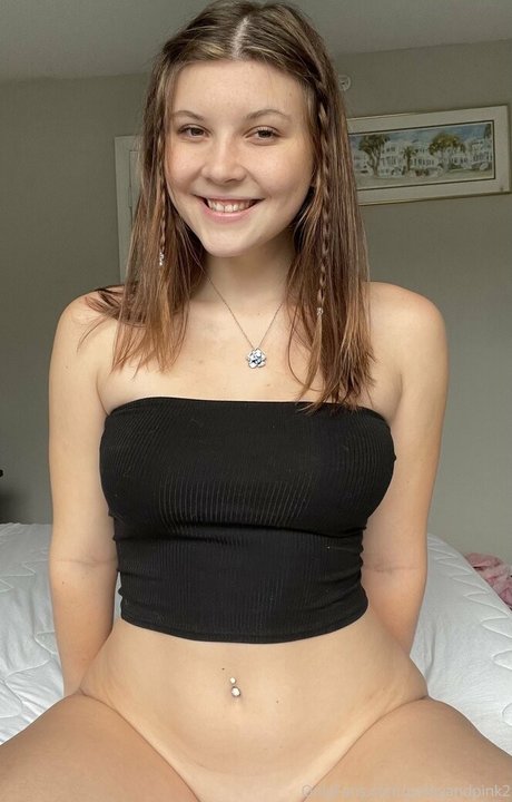 Foto desnuda filtrada de OnlyFans de Perkyandpink2