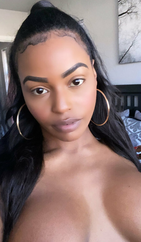 Foto desnuda filtrada de OnlyFans de Baddiejess1