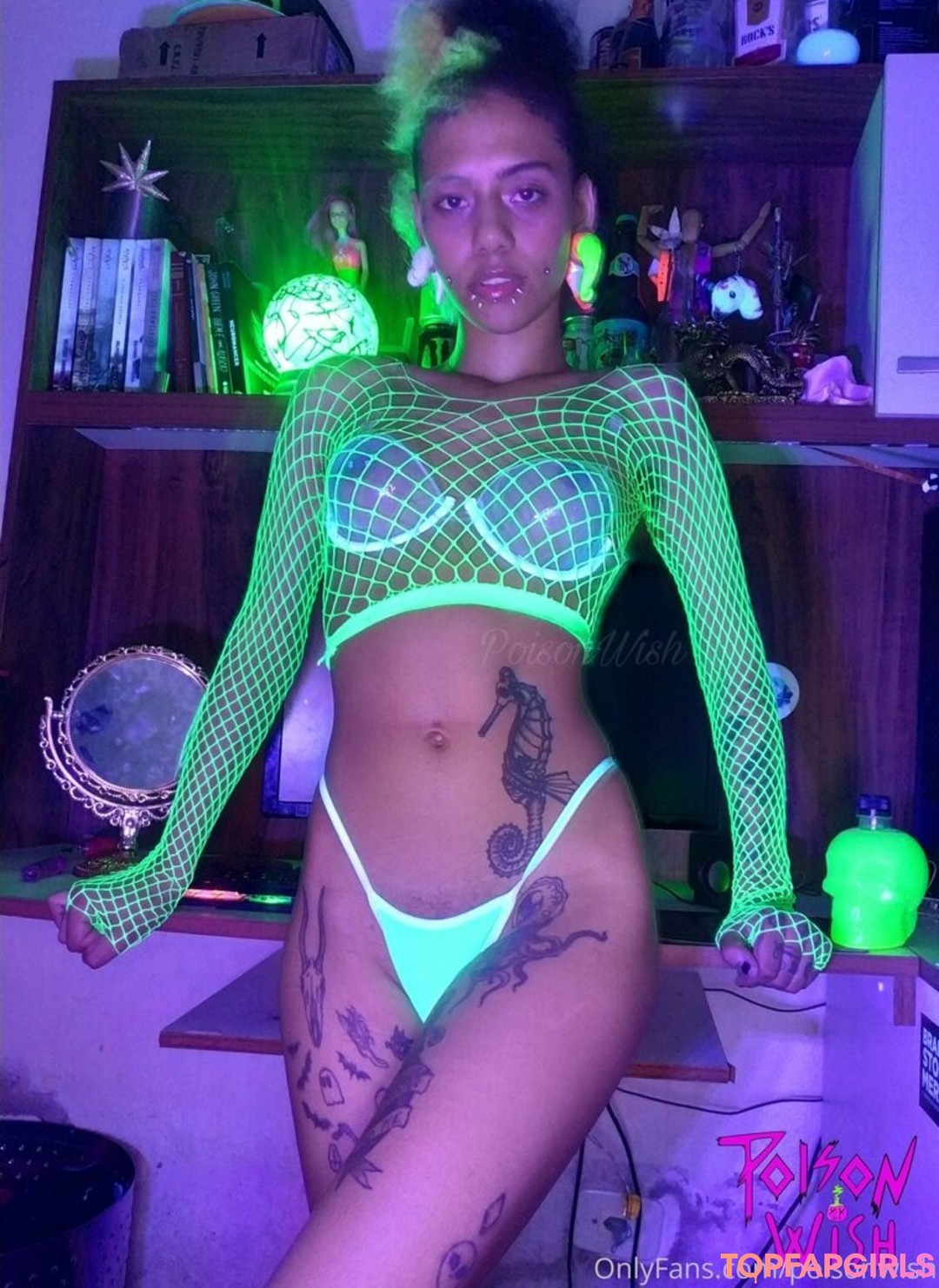 Foto desnuda filtrada de OnlyFans de Poisonwish #31 Foto desnuda filtrada de OnlyFans de Poisonwish #31