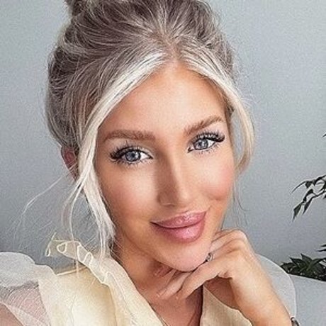 Onlyhollydolly