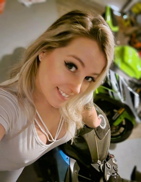 Rosevixenfree