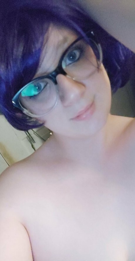 Foto desnuda filtrada de OnlyFans de aezlealilleafree