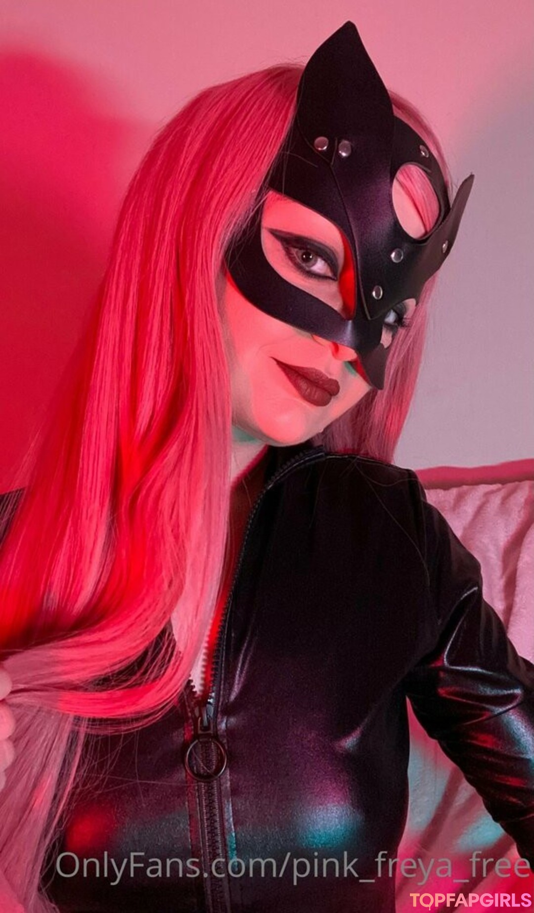 Foto desnuda filtrada de OnlyFans de Pinkfreyafree #52 Foto desnuda filtrada de OnlyFans de Pinkfreyafree #52