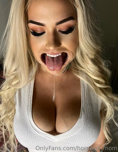 Horniest_mom