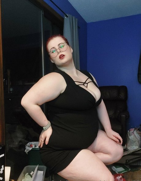 Foto desnuda filtrada de OnlyFans de Kittymine69