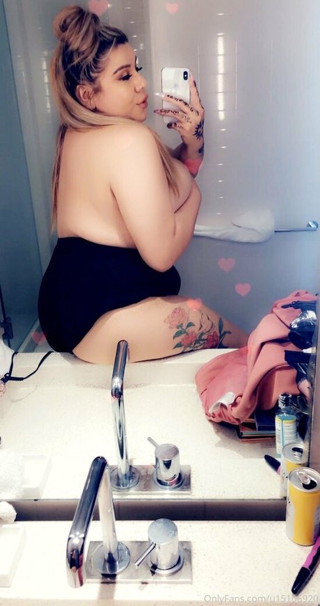 Foto desnuda filtrada de OnlyFans de Funncrazygirll