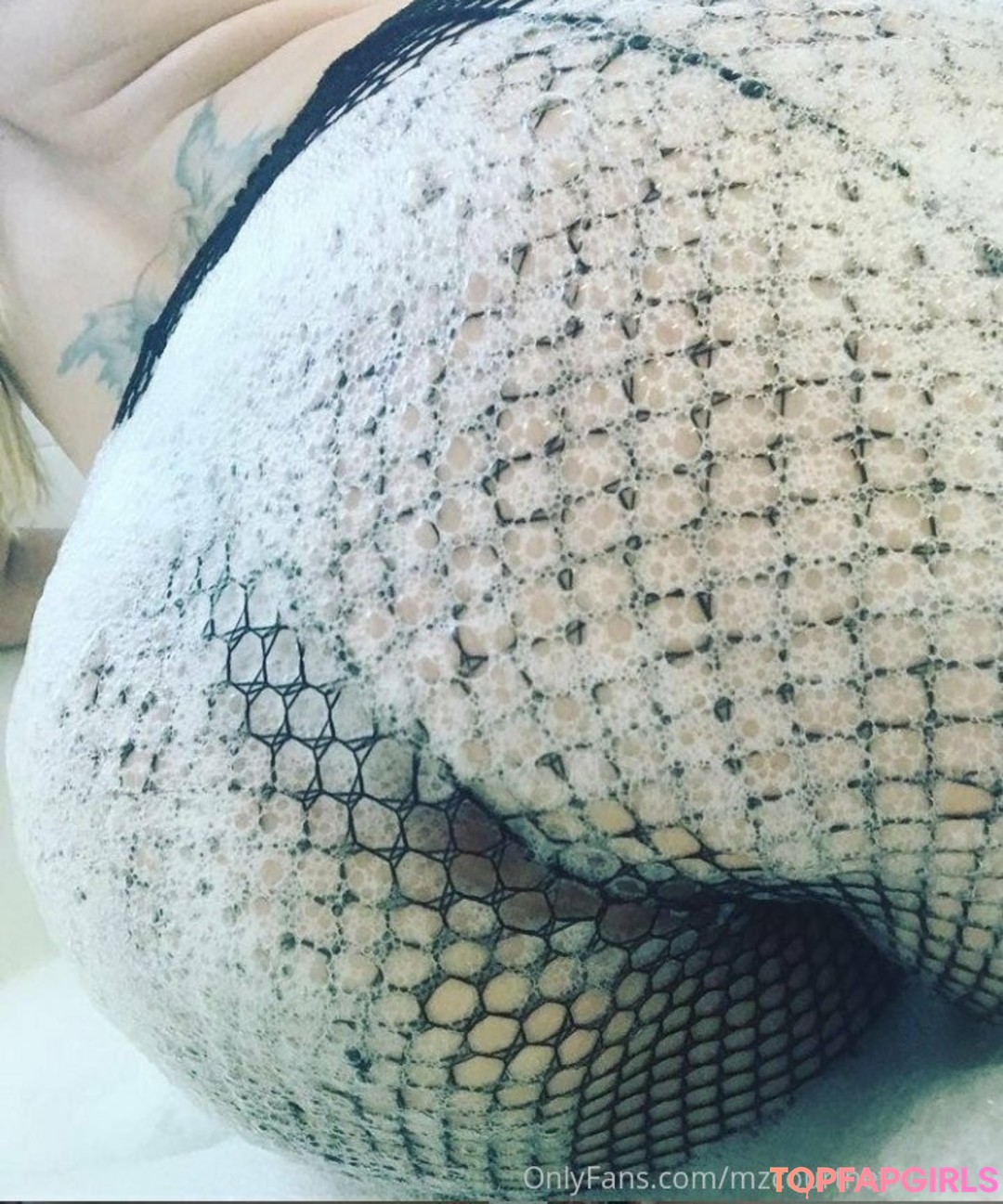 Foto desnuda filtrada de OnlyFans de Mzcourtneycummz #28 Foto desnuda filtrada de OnlyFans de Mzcourtneycummz #28