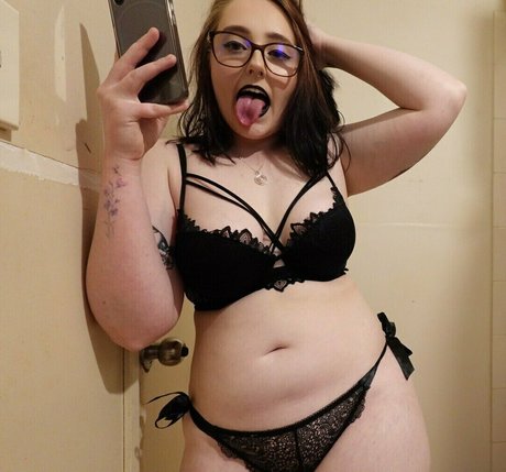 Gothgamergirl123