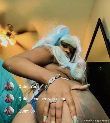 Foto desnuda filtrada de OnlyFans de Foreignrenaa