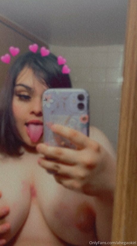 Foto desnuda filtrada de OnlyFans de Ahegaokiri
