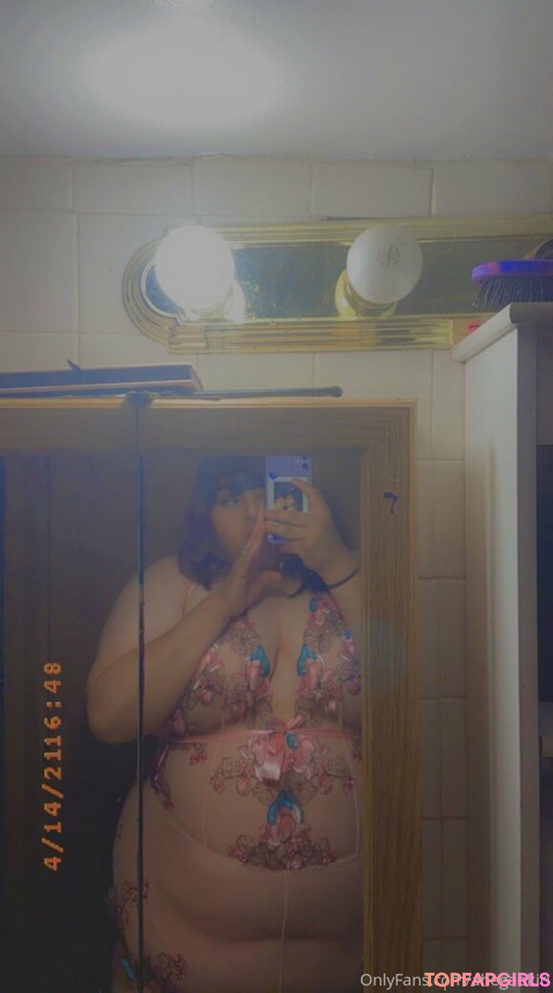 Foto desnuda filtrada de OnlyFans de Ahegaokiri #25 Foto desnuda filtrada de OnlyFans de Ahegaokiri #25