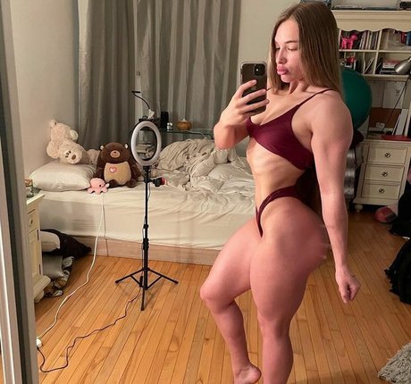 Foto desnuda filtrada de OnlyFans de Fauvebouchard