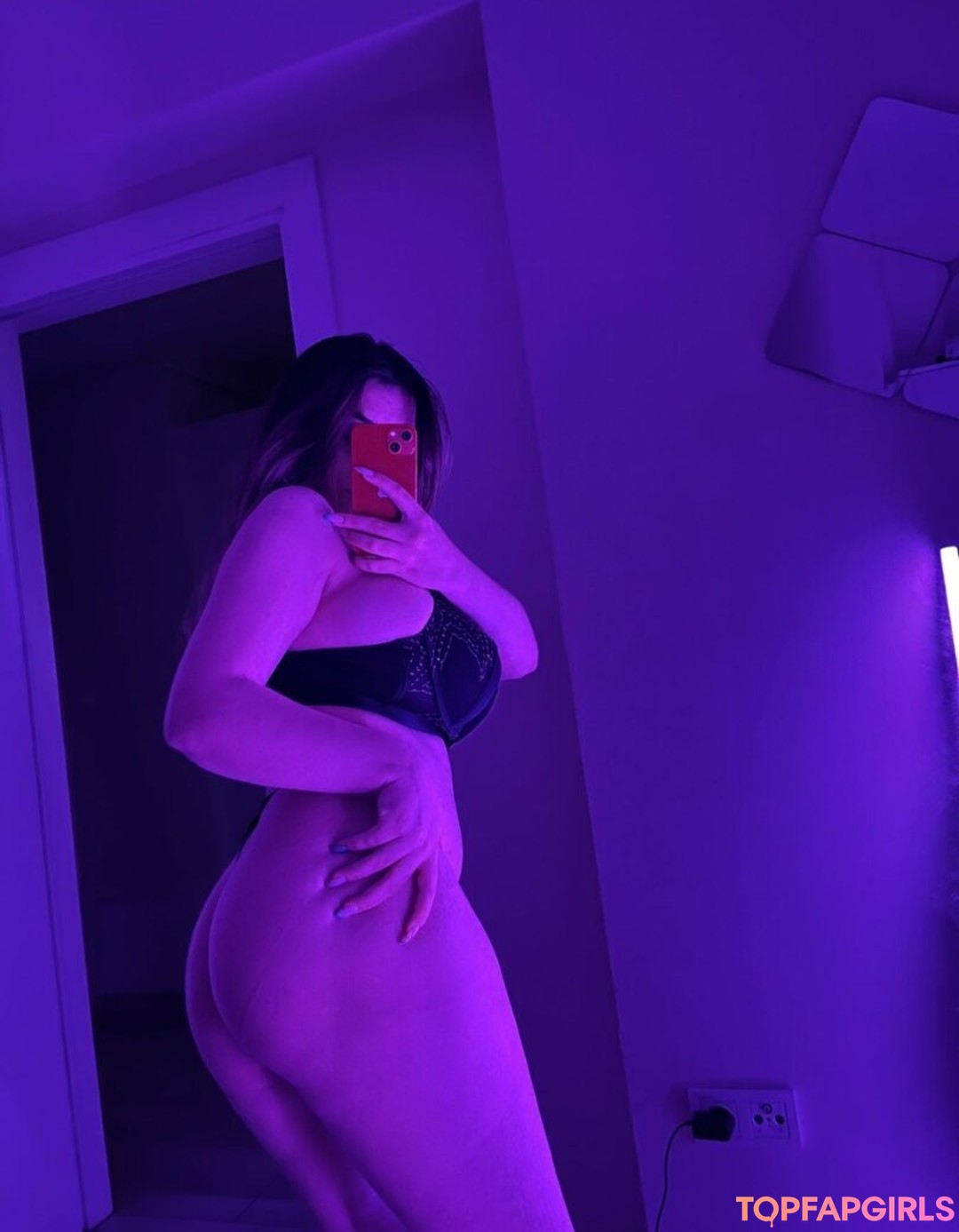 Foto desnuda filtrada de OnlyFans de Naturabody #71 Foto desnuda filtrada de OnlyFans de Naturabody #71