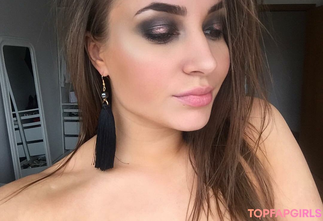 Foto desnuda filtrada de OnlyFans de Katrina Maria #77 Foto desnuda filtrada de OnlyFans de Katrina Maria #77