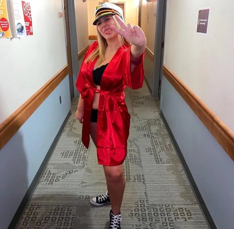 Foto desnuda filtrada de OnlyFans de Nicolette