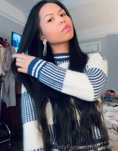 Foto desnuda filtrada de OnlyFans de Evieling