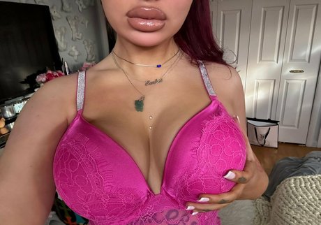 Foto desnuda filtrada de OnlyFans de Goyardgoddess