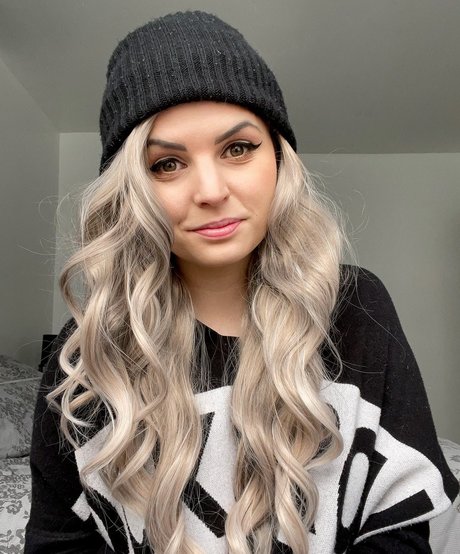 Foto desnuda filtrada de OnlyFans de Emma Blackery