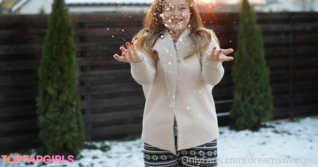 Foto desnuda filtrada de OnlyFans de Dreamsweetgirl #47 Foto desnuda filtrada de OnlyFans de Dreamsweetgirl #47