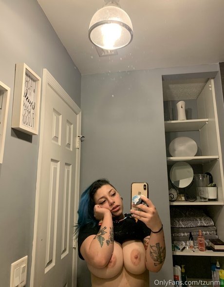 Foto desnuda filtrada de OnlyFans de Lunaghoul