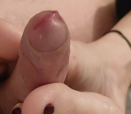 Foto desnuda filtrada de OnlyFans de Missfeeteva