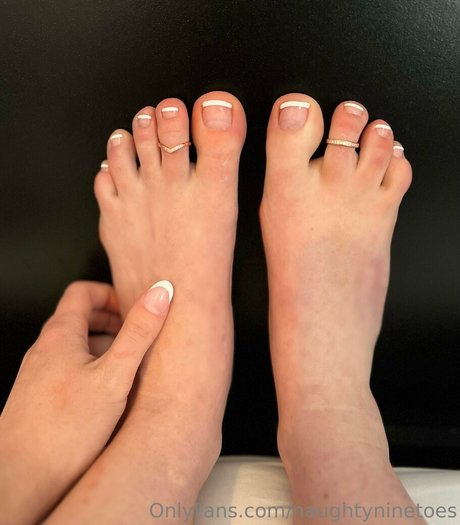 Naughtyninetoes