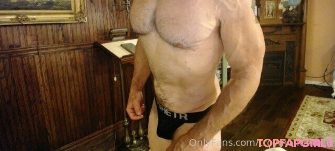 Foto desnuda filtrada de OnlyFans de Troymontana14 #100 Foto desnuda filtrada de OnlyFans de Troymontana14 #100