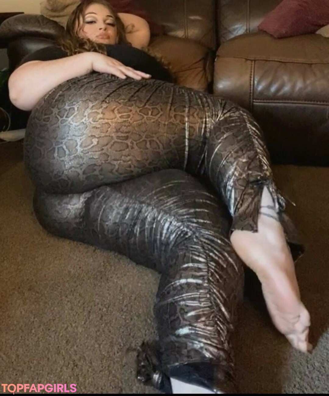 Foto desnuda filtrada de OnlyFans de Allisonbeenmobn #5 Foto desnuda filtrada de OnlyFans de Allisonbeenmobn #5