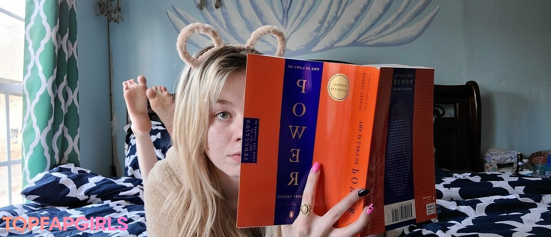 Foto desnuda filtrada de OnlyFans de Sativa Skies #33 Foto desnuda filtrada de OnlyFans de Sativa Skies #33