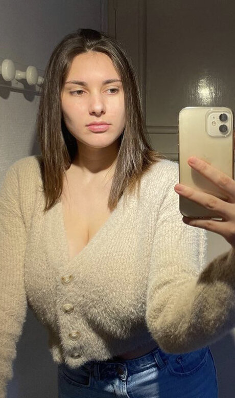 Foto desnuda filtrada de OnlyFans de Clarisse Dupont
