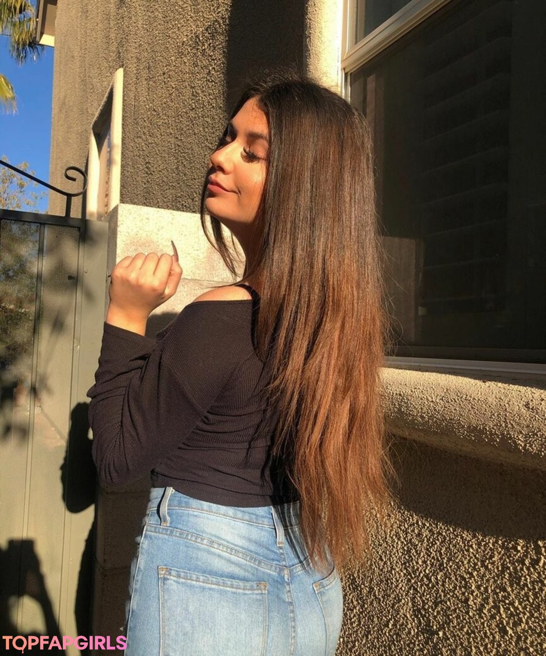 Foto desnuda filtrada de OnlyFans de Samantha S #60 Foto desnuda filtrada de OnlyFans de Samantha S #60