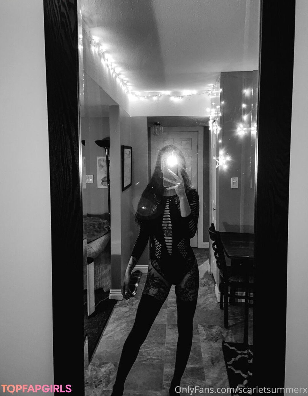 Foto desnuda filtrada de OnlyFans de Scarletsummerx #95 Foto desnuda filtrada de OnlyFans de Scarletsummerx #95